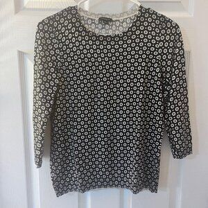 ANN TAYLOR, 3/4 sleeve lightweight sweater, Black and White circles, Medium